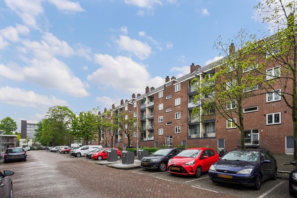 Medium property photo - Honselersdijkstraat 14-4, 1059 GC Amsterdam